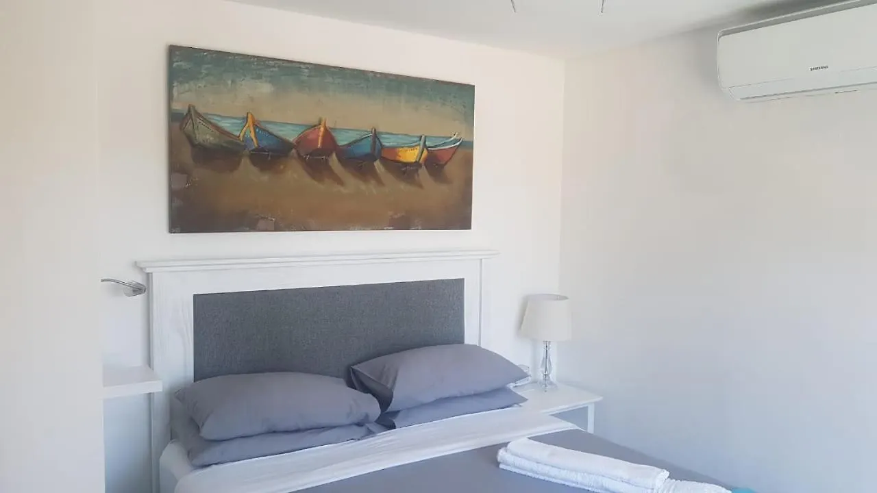 The Mountains Bed and Breakfast Κέιπ Τάουν